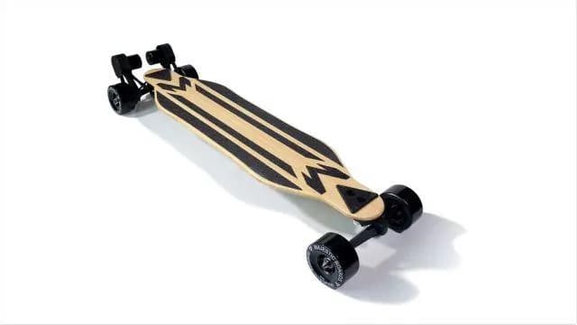 Jaki longboard elektryczny wybrać? Top modele, które zachwycają!
