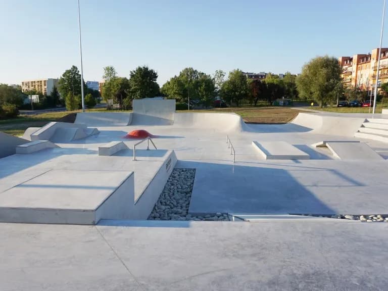 Skatepark Widzew – najlepsze miejsce dla skaterów w Łodzi