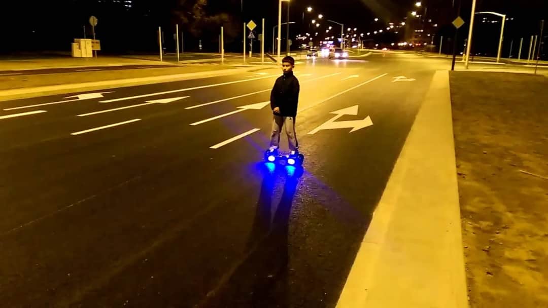 Czy deskorolka elektryczna jest bezpieczna? Oto, co musisz wiedzieć